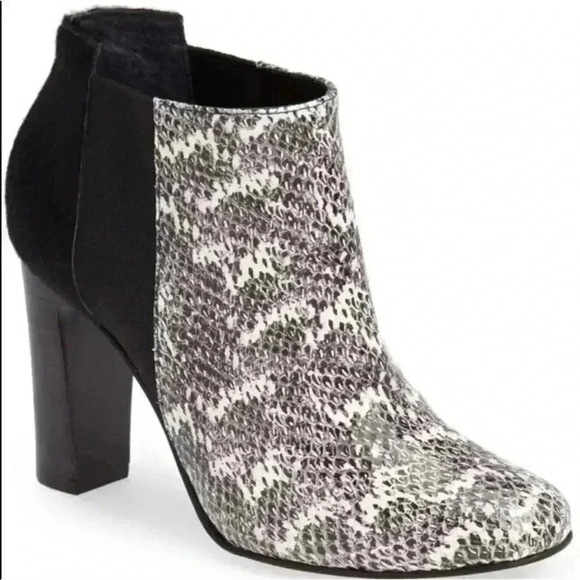 Trina Turk Ankle Heels Booties Shoes Sz 11 - Picture 1 of 8